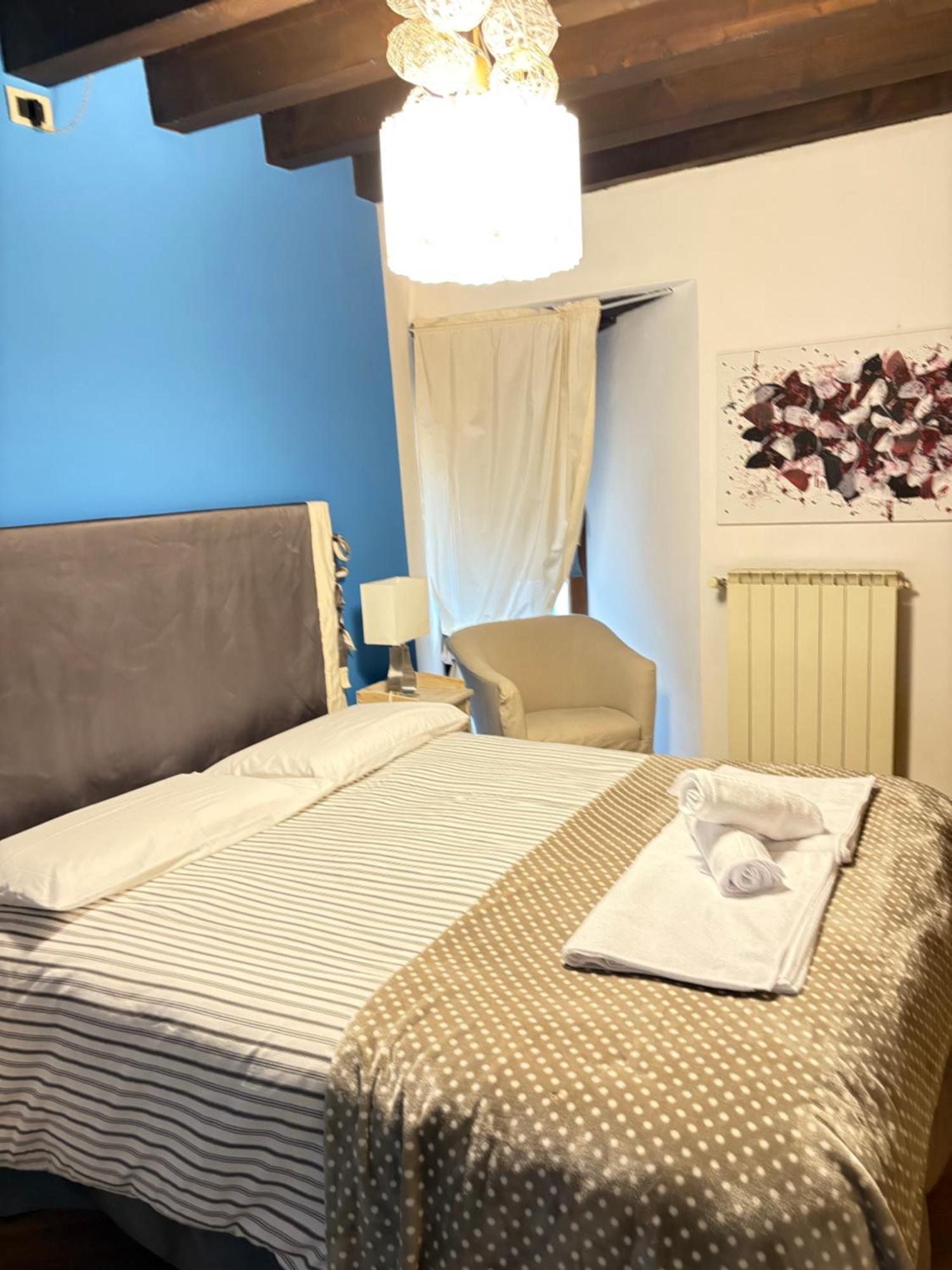 Casa Torrazzo Apartamento Pisogne Exterior foto